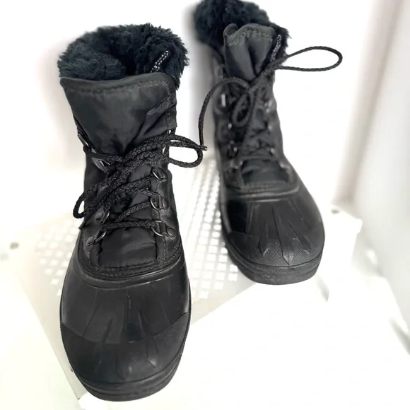 Sorel Black Insulated Boots Size 7 Lace Up Rubber Sole Winter Waterproof Snow - Picture 2 of 7
